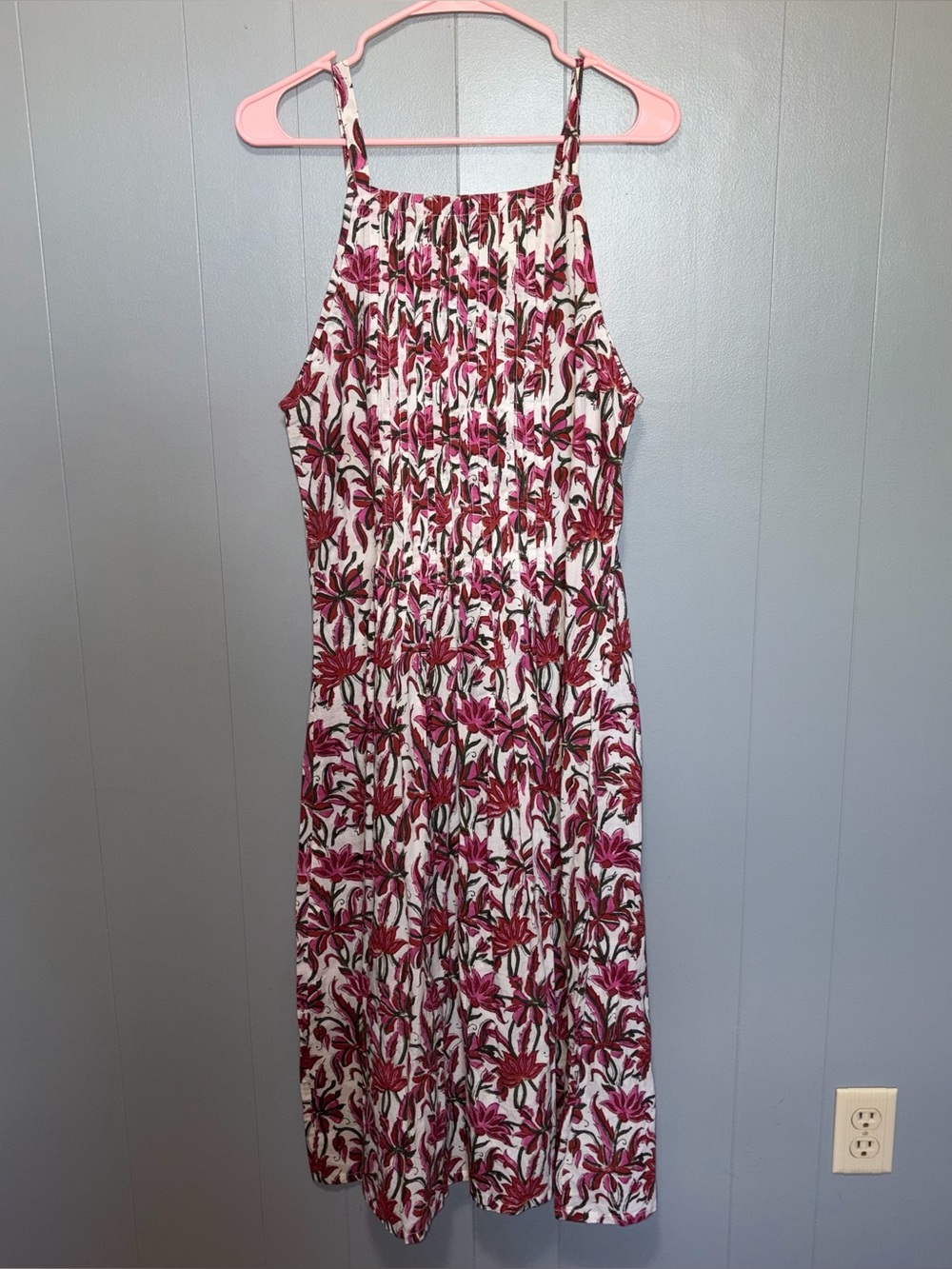 HoliCow High-Neck Smocked Burgundy and Green Sleeveless Midi Dress Medium